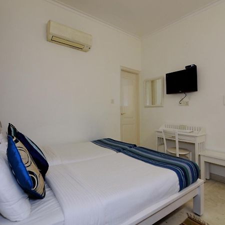 Hotel Mehra Residency At The Airport à New Delhi Extérieur photo